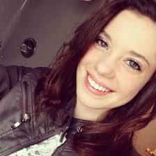 Emily Grayson's Instagram, Twitter & Facebook