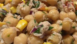 Insalata con tonno, mozzarella e peperoni. Insalata Ceci Tonno E Cipolla Dadi Gialli Giuseppe Marzulli Biologo Nutrizionista A Bari