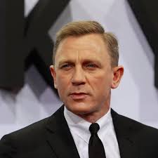 12 Recipes Inspired By Bond James Bond Hairstyles For Thin Hair Thin Hair Men Thin Hair Haircuts