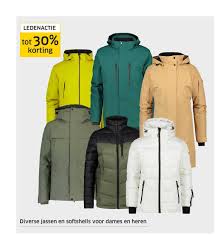 Nieuwe koeien ging vermeegen solo verder. Diverse Jassen En Softshells Voor Dames En Heren Tot 30 Korting Aanbieding Bij Anwb