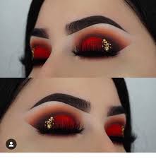 Bright Red Eye Makeup With Detals Inspiring Ladies Makeup Eyemakeup Buntes Augen Make Up Schminkzeug Make Up Augen