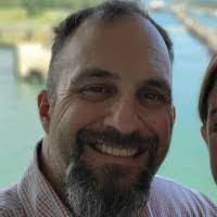 Raymond Mcfarlane's Instagram, Twitter & Facebook