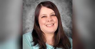 Amanda Byrd's Instagram, Twitter & Facebook