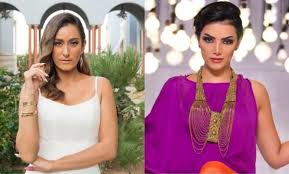 وتجسد امينة خليل شخصية عاليا، وهي شابة من عائلة تقليدية يتحكم الآباء في زمام أمور الجيل الأصغر، ولكنها تقرر فجأة الإمساك بزمام أمور حياتها، حتى وإن وضعها ذلك في مواجهة. 1des1y1bejlzzm