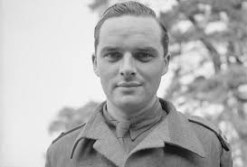 Doon Campbell, one-handed war correspondent