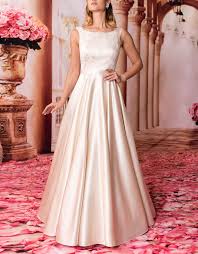 Wir führen auch abendmode für hochzeitsgäste. Lange Brautkleider Monica Santana I Online Shop