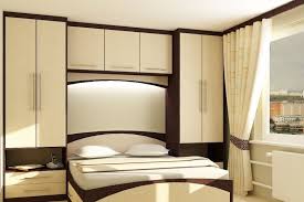 خزائن في غرفة النوم وصورهم التي يتم تقديمها في الاختيار نصائح الاختيار