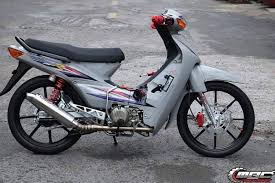 Stiker motor supra x 125 tribal red req bahan : Honda Supra Menolak Tua Mesin 190 Cc Detail Ajib Dijejali Part Hedon Gridoto Com