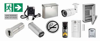 It is about 7 kilometres (4 mi) east of the city center. Kbv Beschlagtechnik Velbert Zylinder Schlosser Beschlage