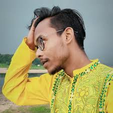 Ikkaku is the only female member of the Heart Pirates.