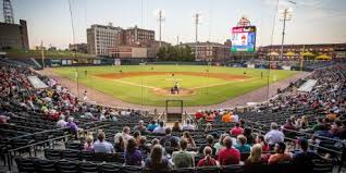 Fans Guide To Memphis Redbirds Baseball Memphistravel Com