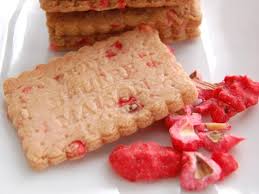 Recette De Biscuits Petit Beurre Aux Pralines Maison La Recette Facile Recette Petit Beurre Recette Praline Recette Biscuit