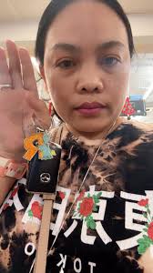 Goodmorning Pearland,found this carkey at walmart broadway around 11:40 am.  I turned it in at customer Center. Have a great day!