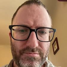 Royal Comedy Mike (@royal_comedy)