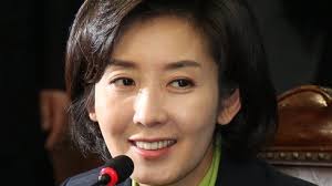 강경해지는 정세균 정파 있으면 좋겠다. ë‚˜ê²½ì› ì´ì„ ì„œ ì„œìš¸ ì¤'êµ¬ì— ë‹¤ì‹œ ì¶œë§ˆ