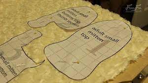 1 fat quarter for main fabric pieces. Free Mitten Pattern For Fleece And Step By Step Tutorial Fleece Fun