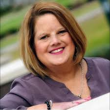 Mary Ellen Bondhus Edina Realty