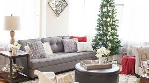 The smallest details i provide here will farmhouse christmas home decor has become a forever classic in how we decorate our homes. 15 Christmas Living Room Ideas That Will Get You In The Holiday Spirit Hayneedle