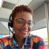 200+ "La Wanda" profiles