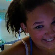 Jenny Lopes (@fruuitlooops)