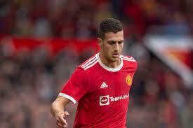 Manchester united boss ole gunnar solskjaer says raphael varane has the credentials to take the club to the next level and help win major trophies. E05vyp9yruosnm