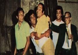 و قال الملازم مصطفى شكع أن: ÙÙ Ø°ÙØ±Ù ÙÙØ§Ø© Ø­Ø³Ù ÙØµØ·ÙÙ ÙØµØ© Ø¯Ø®ÙÙÙ ÙØ¯Ø±Ø³Ø© Ø§ÙÙØ´Ø§ØºØ¨ÙÙ Ø¨Ø¯ÙØ§ ÙÙ Ø¹Ø¨Ø¯ Ø§ÙÙÙØ¹Ù ÙØ¯Ø¨ÙÙÙ Ø§ÙÙÙÙ Ø§ÙØ³Ø§Ø¨Ø¹