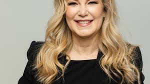 Stephanie Pope's Instagram, Twitter & Facebook