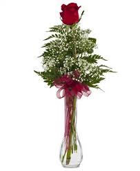 Royer S Flowers Gifts Single Rose Bud Vase Flowers Plants Gift Basket Delivery For All Occasions At Royers Com Flower Arrangements Simple Flower Arrangements Valentine Flower Arrangements