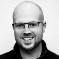 Diane Sabel's Instagram, Twitter & Facebook