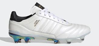Check out his latest detailed stats including goals, assists, strengths & weaknesses and match ratings. Cesar Azpilicueta Fussballschuhe