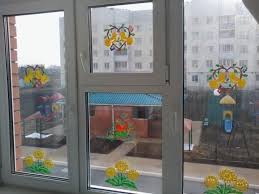 оформление группы в детском саду своими руками к 8 марта Vesennee Oformlenie Okon Dlya Vospitatelej Detskih Sadov Maam Ru Remesla Detskij Sad Detskie