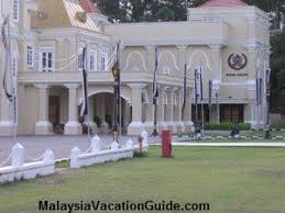 132 beğenme · 856 kişi buradaydı. Kuala Terengganu