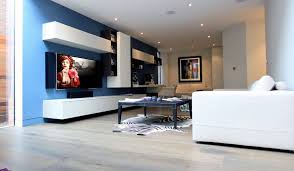 This small living room employs several design tricks to achieve an open, orderly look. How To Efficiently Arrange The Furniture In A Small Living Room