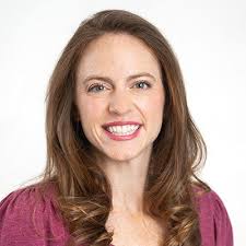 Kim Gonzalez's Instagram, Twitter & Facebook