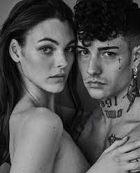 Brutto inizio di 2020 per la giovane top model vittoria ceretti. Models On Twitter Vittoria Ceretti And Her Boyfriend Italian Trapper Tony Effe Shot By Giampaolo Sgura