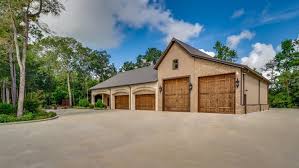 Barndominiums have grown in popularity since airing on fixer upper on hgtv. Separate Living Legacy Company Inc Barn Style House Barn House Plans Barndominium