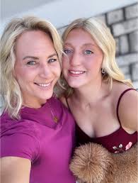 I am most grateful for them All 5 of them 👱🏻‍♀️👦🏼👦🏼👩🏼👧🏼 + Chloe  🐾 Navee, Eli, Rocky, Lexi, Ava