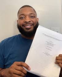 Amir Mills's Instagram, Twitter & Facebook