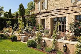 Clos Paradou A Prestige Rental Paradou Provence South Of France Pergolawithsunshade Tuscanstyle Iron Pergola Pergola Patio Pergola Garden