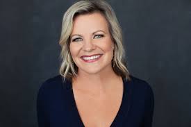 Dawn Thatcher's Instagram, Twitter & Facebook