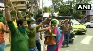 Mamata banerjee, president of all india trinamool congress banerjee is the current chief minister of west bengal. 0zy1quzkwubbsm