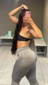 Francielle castro (CAVALA DO tIKTEKO) - Porno - EroMe