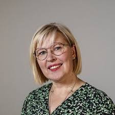 Sonja Gilbert's Instagram, Twitter & Facebook