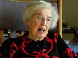 Pioneering feminist Lerner, UW professor dies