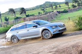 不容忽視的新世代旅行車skoda superb combi 2 0 tsi 4x4 skoda superb skoda superb