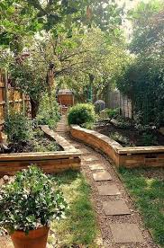 Cottagegardenideas Diygardenvegetable Diysmallgardenideas Cot Small Backyard Landscaping Garden Design Layout Small Garden Design
