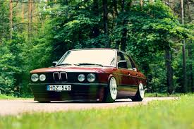 As long as its black riley stairs 1986 bmw e28 535i. 4593209 Old Car E28 Sports Car Morning Sun Bmw Evening Rain Sports Bmw E28 Car Wallpaper Mocah Hd Wallpapers