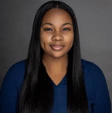 Melanie Shelby's Instagram, Twitter & Facebook