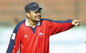 Fandi ahmad penyerang impor dari singapura yang bersama kiper david lee mengucapkan sayonaea seusai pertandingan,… Joko Malis Dulu Niac Mitra Kalahkan Arsenal 2 0 Tribunnews Com Mobile