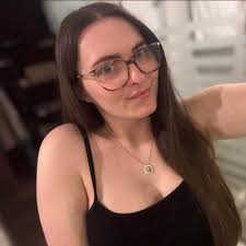 Where do people even start when terraforming?! I just want a cutesy island  that's pretty but I have absolutely no idea where to start. I feel like  everything is everywhere and I